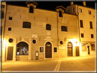 foto Bassano del Grappa di notte